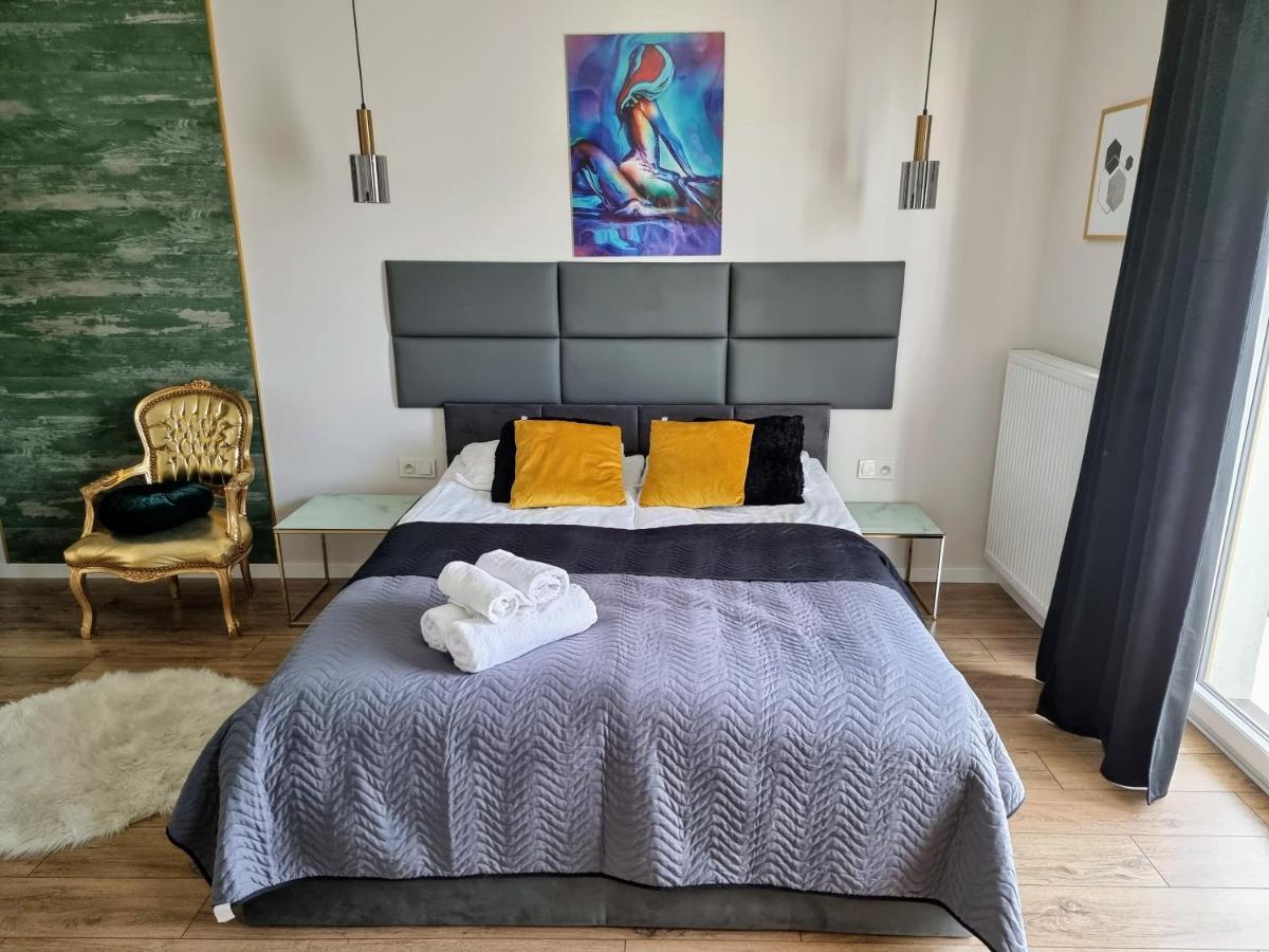 Apartment Jana Kazimierza Wola By Renters